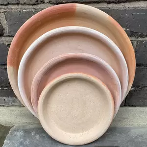Whitewash Terracotta Handmade Saucer D18cm - image 1