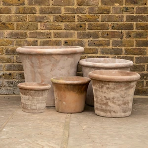 Antico Cortona Aged Terracotta Planter (D50xH39cm) Handmade Outdoor Pot - image 1