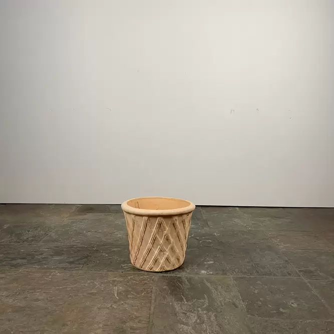 Basket Weave Terracotta Planter (D24cm x H18cm) Outdoor Plant Pot - image 1
