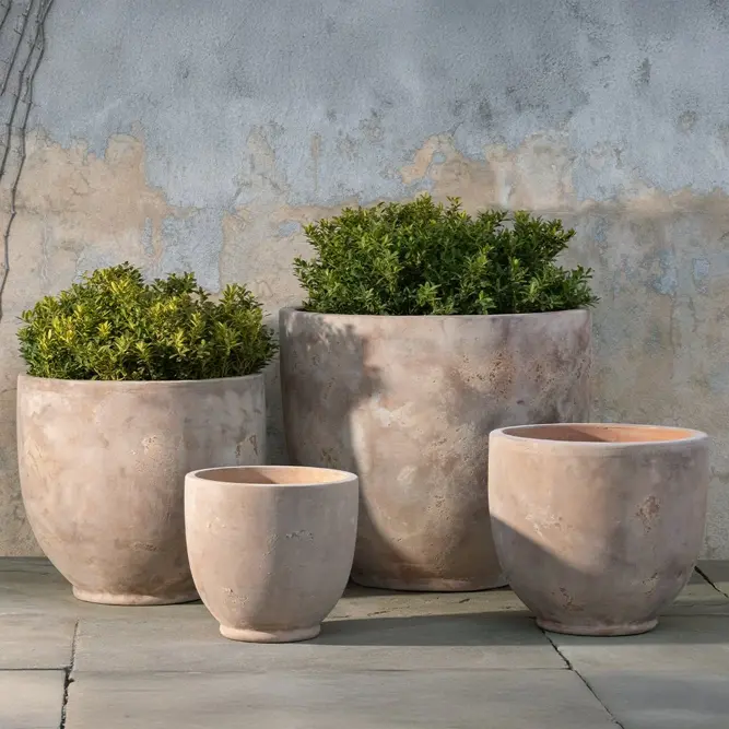 Causago Antico Egg Planter (D71cm x H64cm) Handmade Outdoor Plant Pot