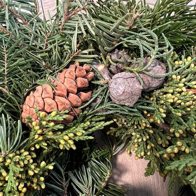 Decorative Pine & Juniper Cone Wreath (30cm) Handmade Christmas Wreath - image 2