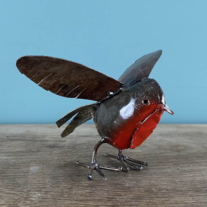 Flying Robin Red Breast Multicoloured Sculpture L14cm x W15cm x H11cm - image 2