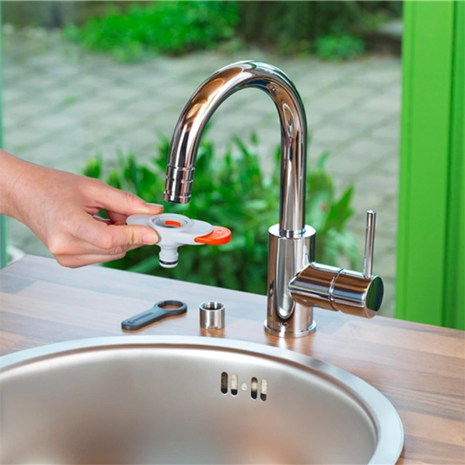 Gardena Tap Connector for Indoor Taps: Effortless Indoor to Outdoor Watering - image 6