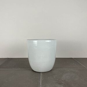 Grace White (D18cm x H19cm) Indoor Plant Pot Cover - image 1
