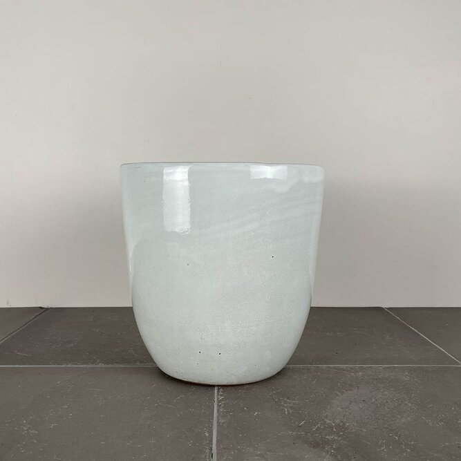 Grace White (D23cm x H24cm) Indoor Plant Pot Cover - image 3
