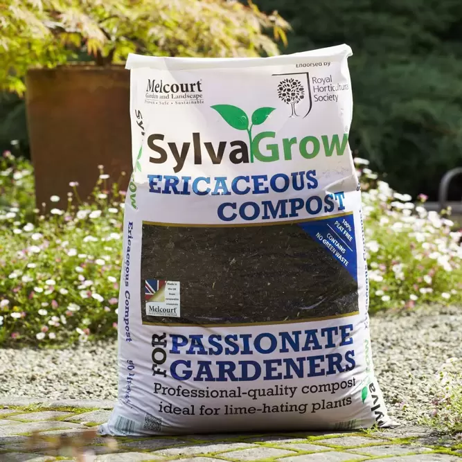 Melcourt Ericaceous 100% Peat Free Compost RHS 40L - image 3