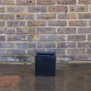 Polystone Cube Outdoor Pot D30cm x H30cm - image 2