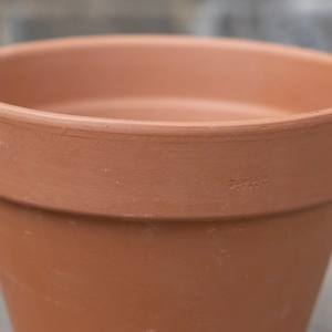 Standard Terracotta Pot Size 25cm Garden Planter - image 2