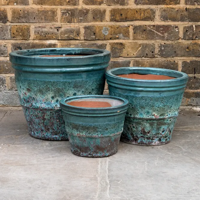 Volcano Coni Green Planter (D25cmxH18cm) Handmade Outdoor Plant Pot - image 1