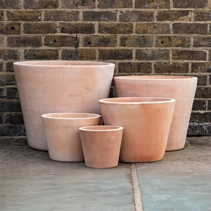 Whitewash Terracotta Planter (D23cm x H21cm) Handmade Outdoor Plant Pot - image 1